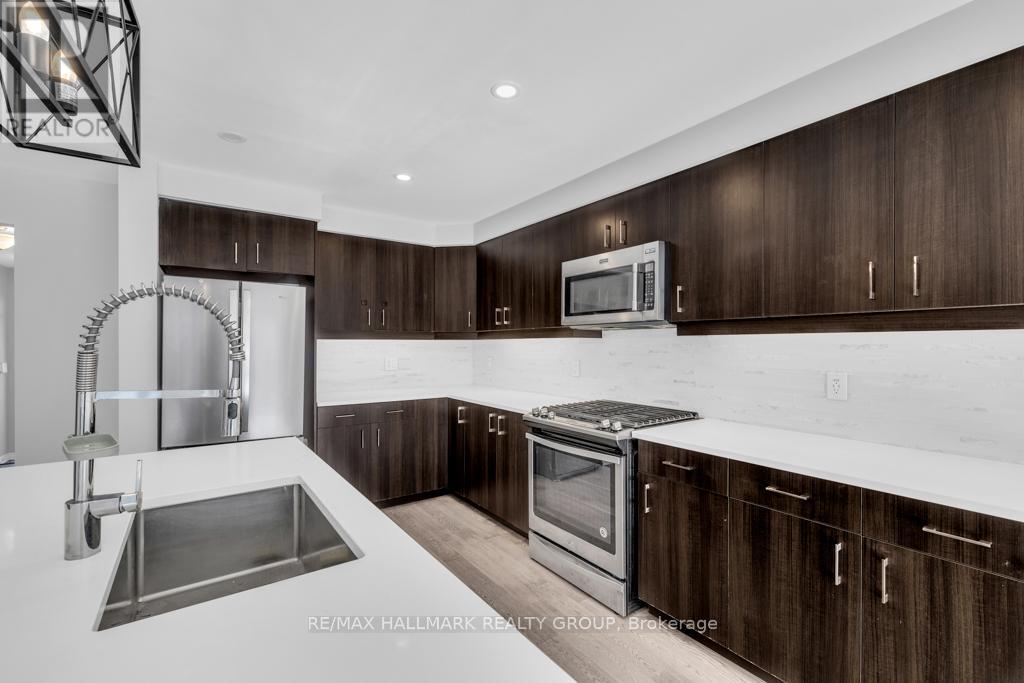 3 Bed, 3 Bath House for Rent in Ottawa – 600 PARADE DRIVE, Ottawa – MLS# X13437186 - Image 6