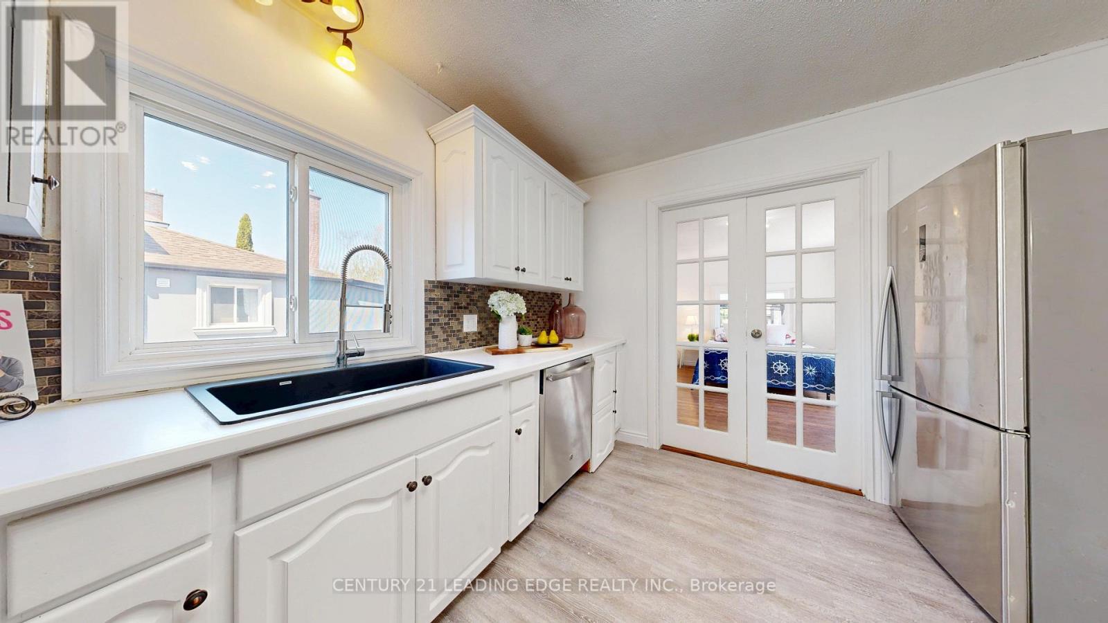 751 GIFFORD STREET - 12