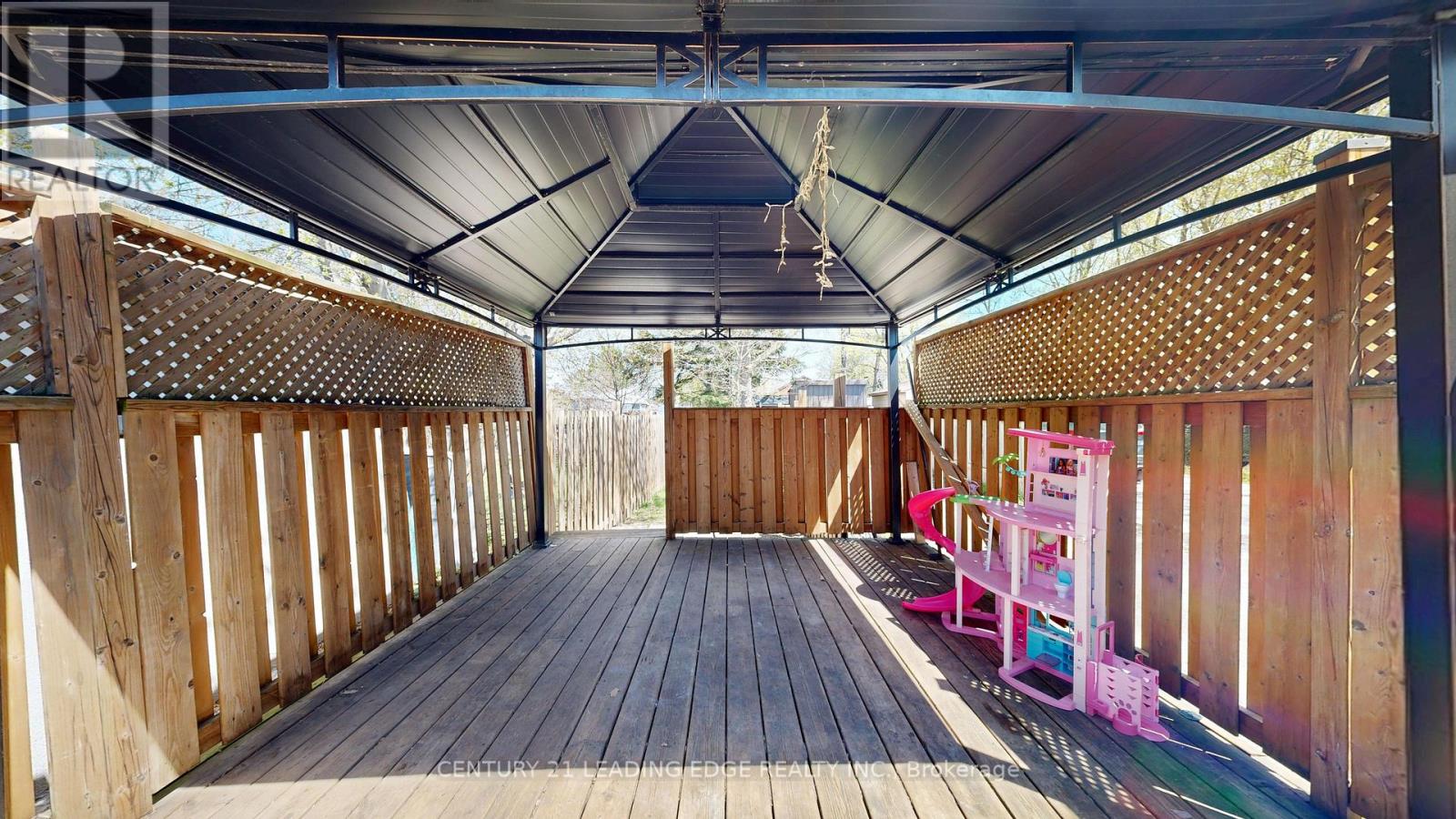 751 GIFFORD STREET - 43