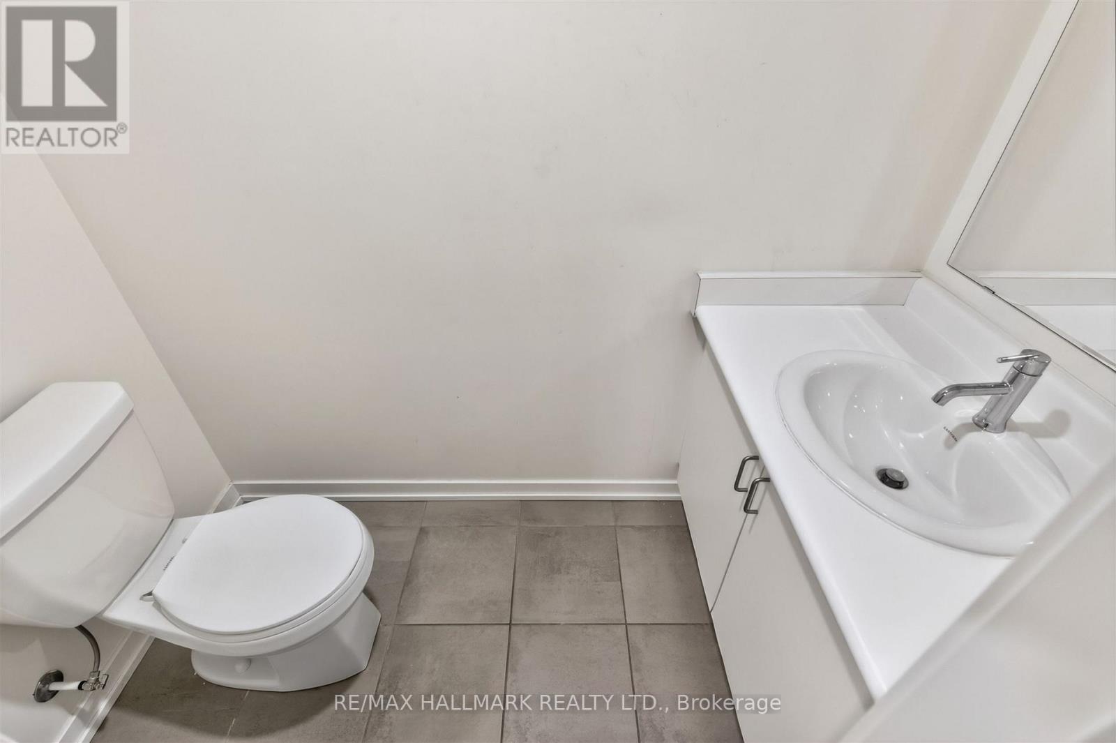 62 PANTHEON LANE - 24