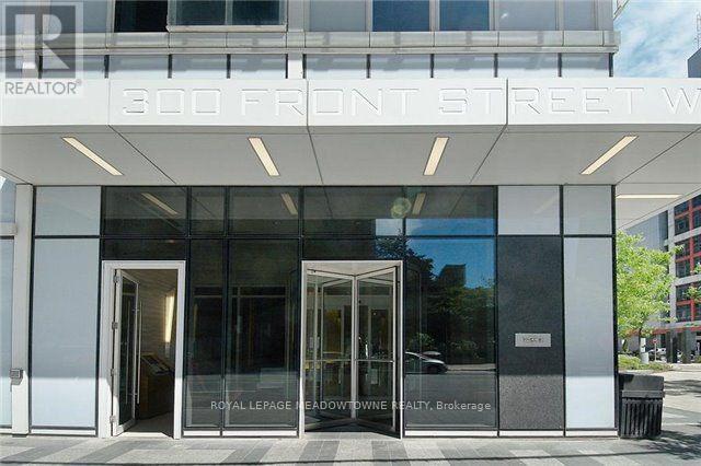 #601 300 FRONT STREET - 14