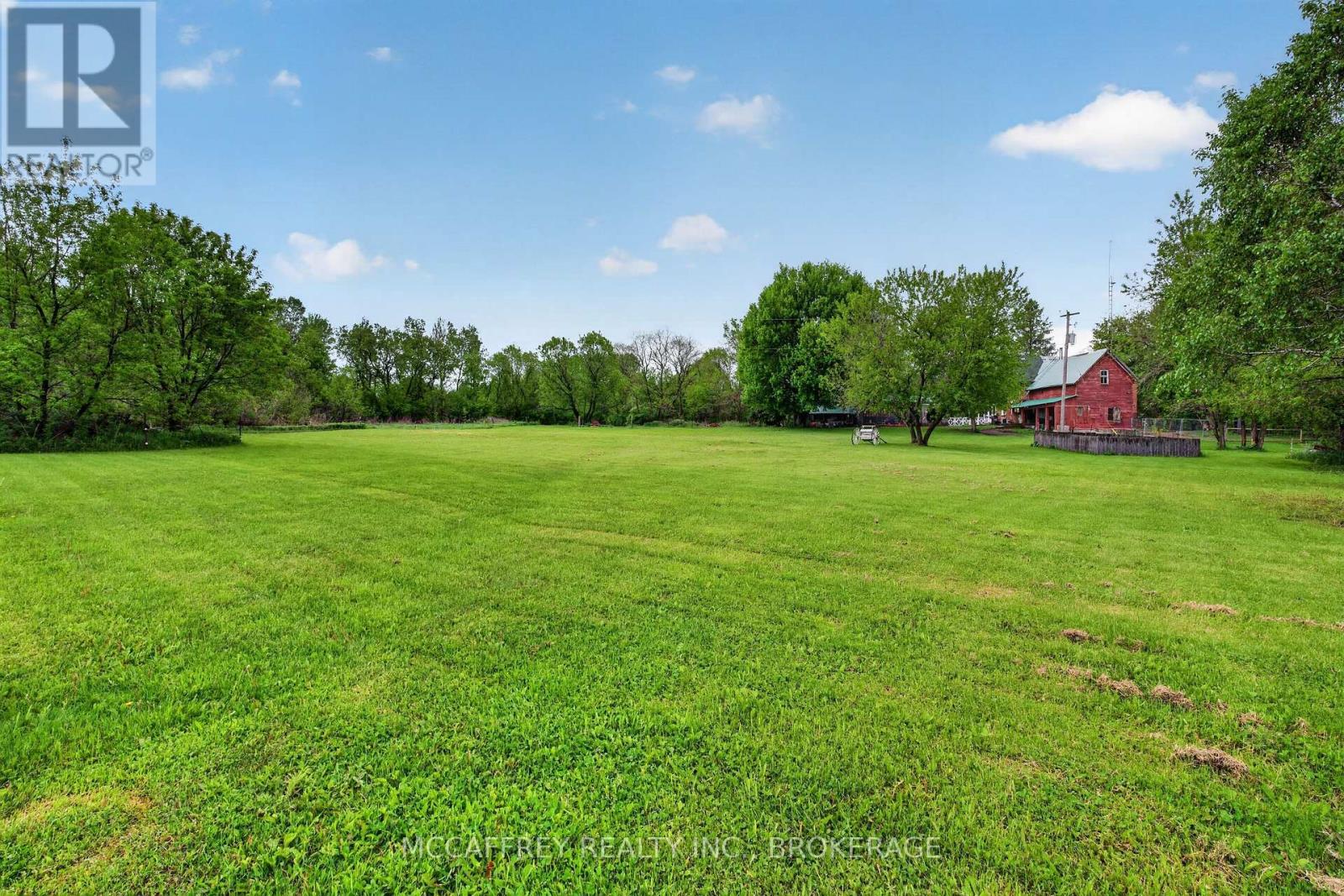 1817 GLEN SMAIL ROAD - 45