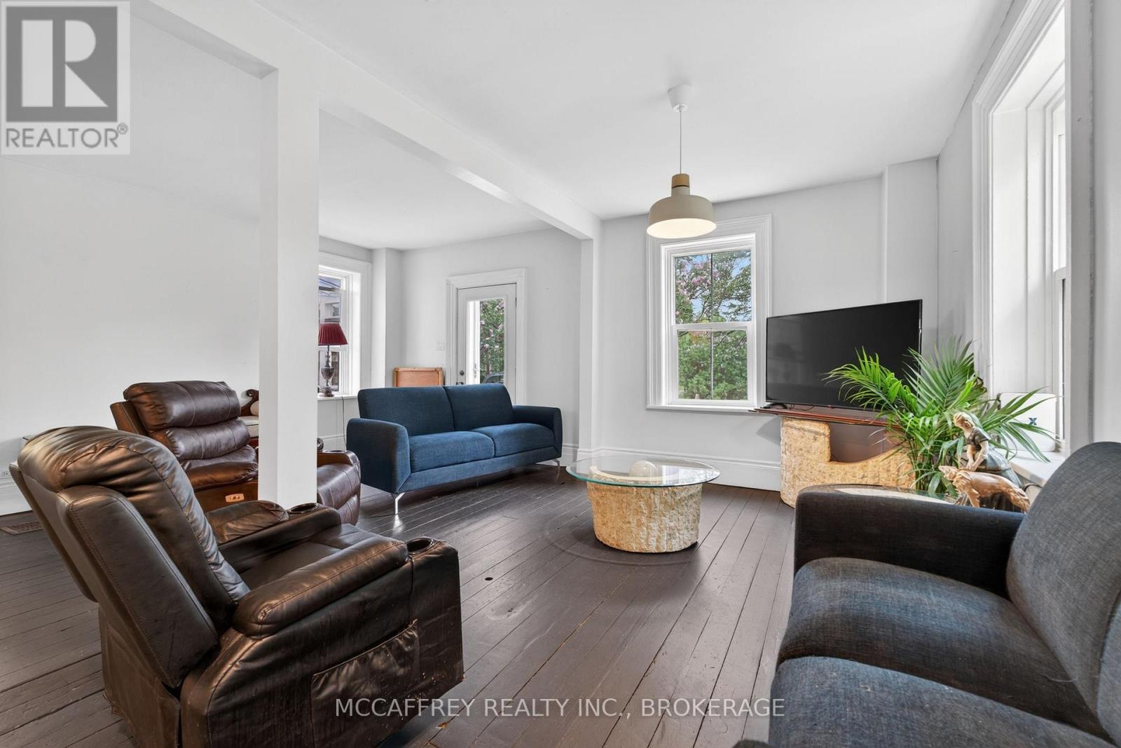 1817 GLEN SMAIL ROAD - 5