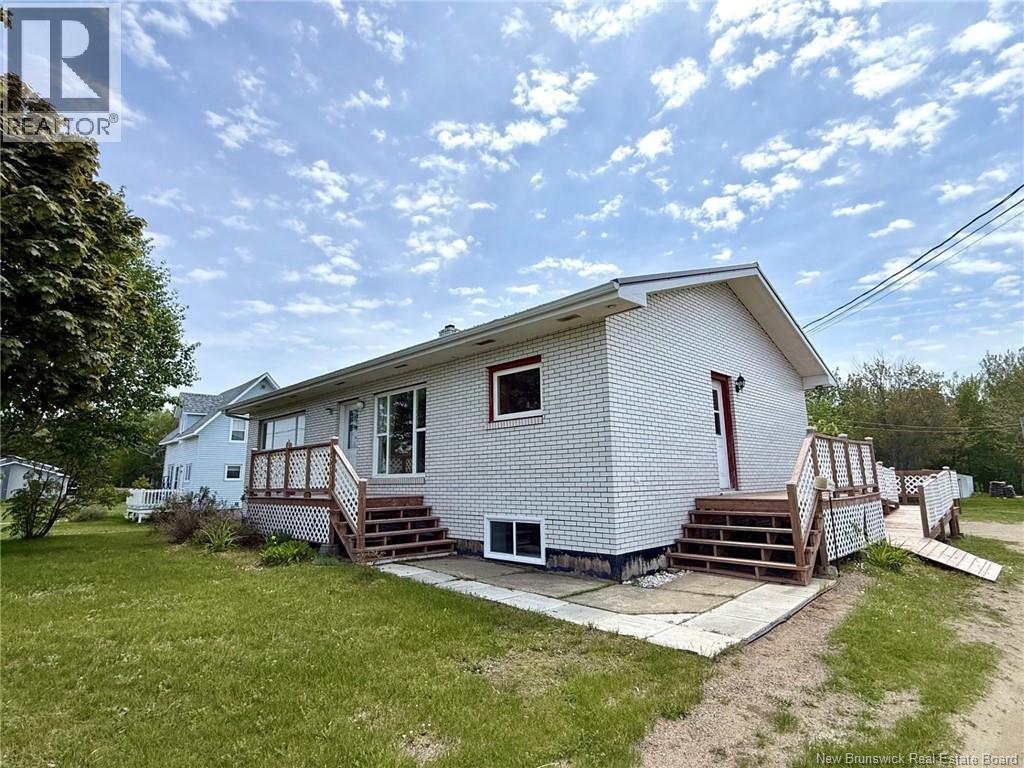 1530 Rue Chatillon - Image 2