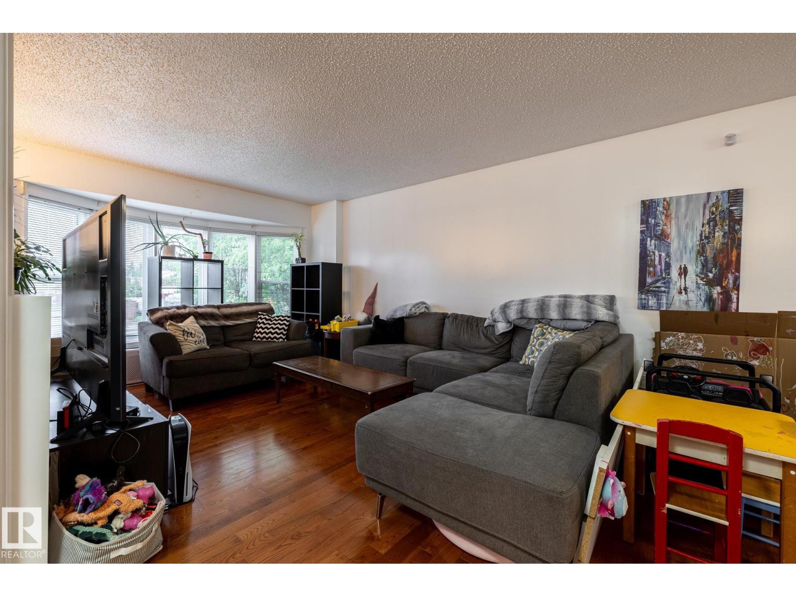 16312 119 ST NW - 11