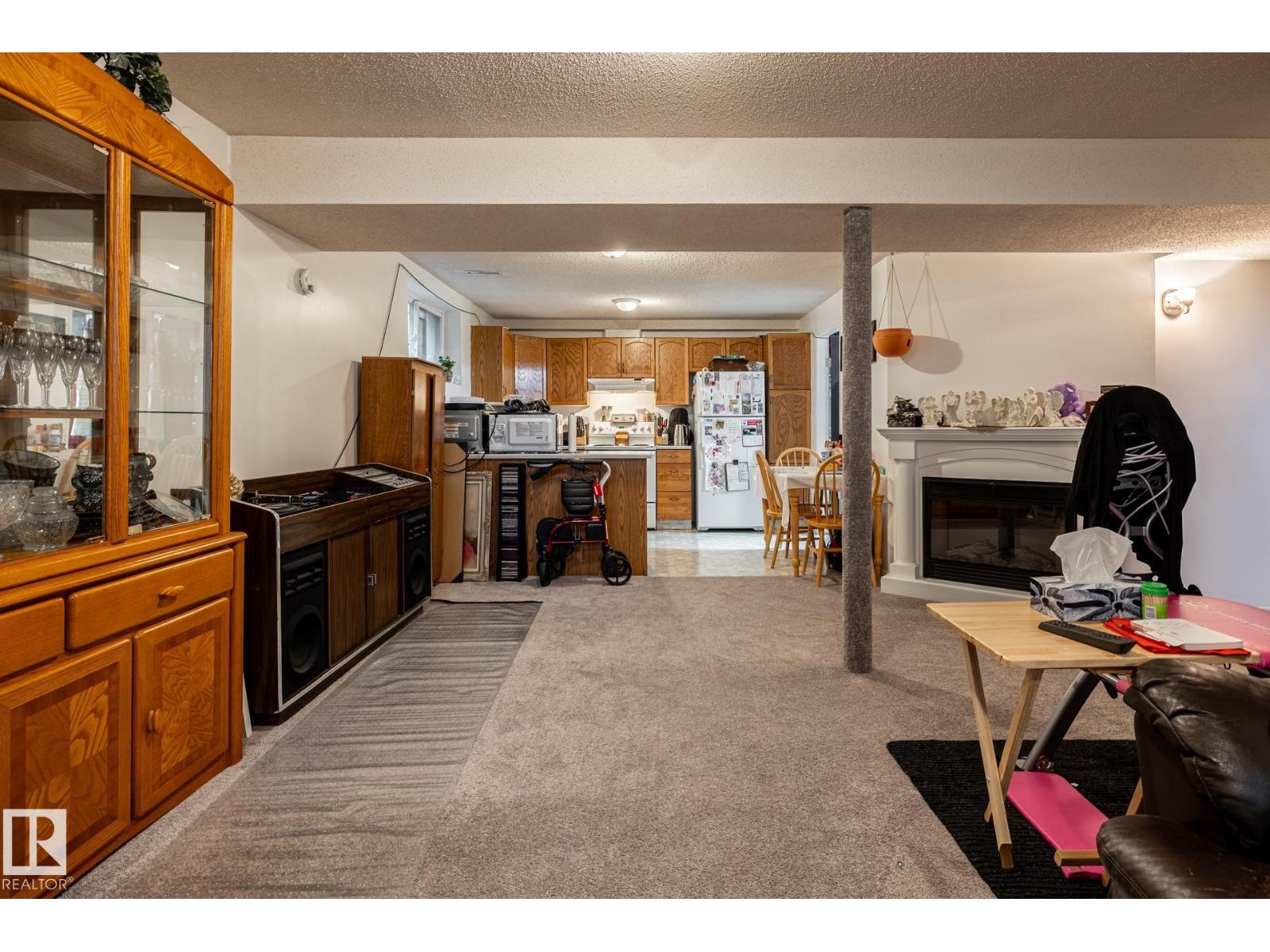 16312 119 ST NW - 49