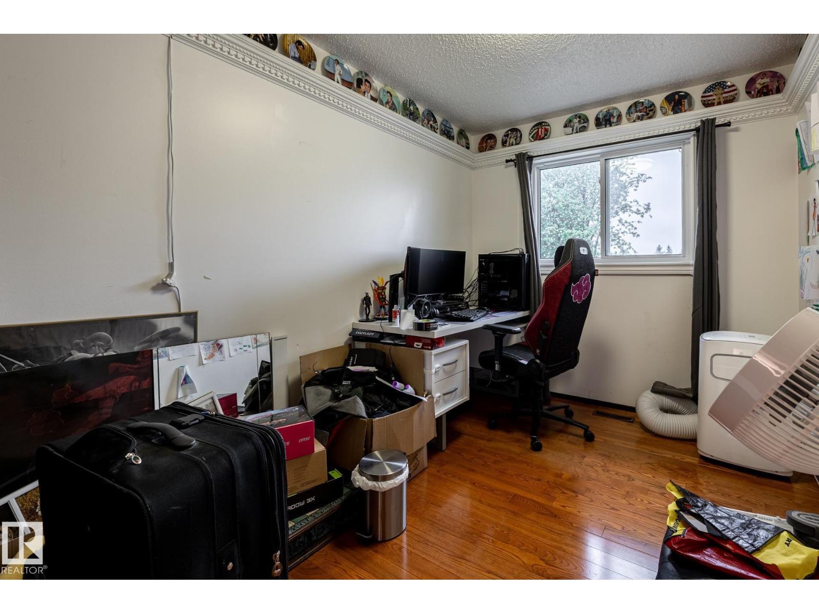 16312 119 ST NW - 43