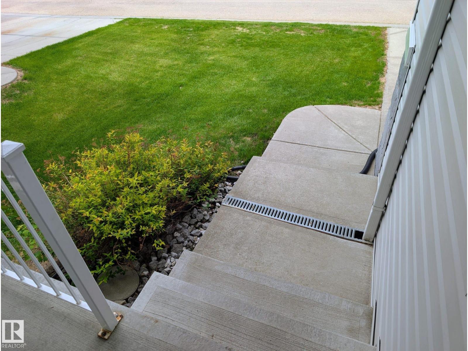 #62 287 MACEWAN RD SW - photo 3