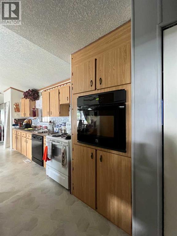 51, 53209 Range Road 183 - 8