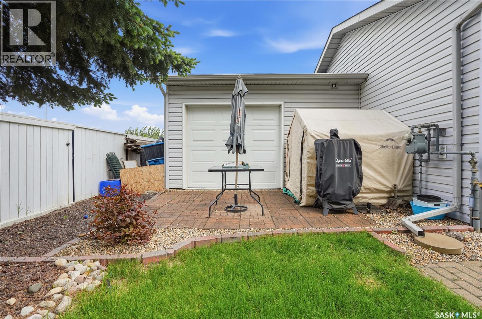 214 Westview DRIVE — photo 11