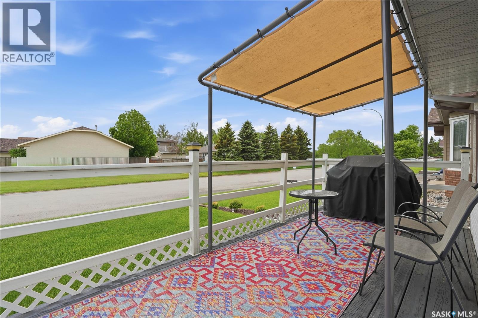 214 Westview DRIVE - photo 5