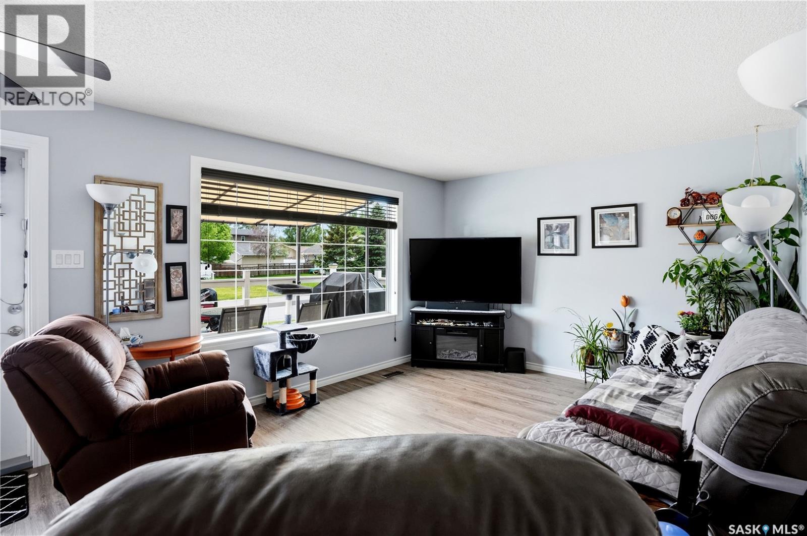 214 Westview DRIVE — photo 44