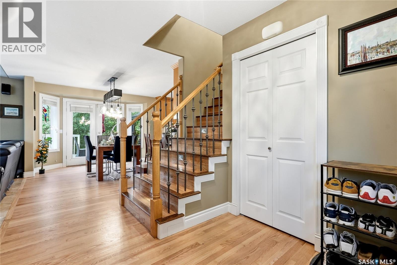126 Beechmont CRESCENT - photo 4