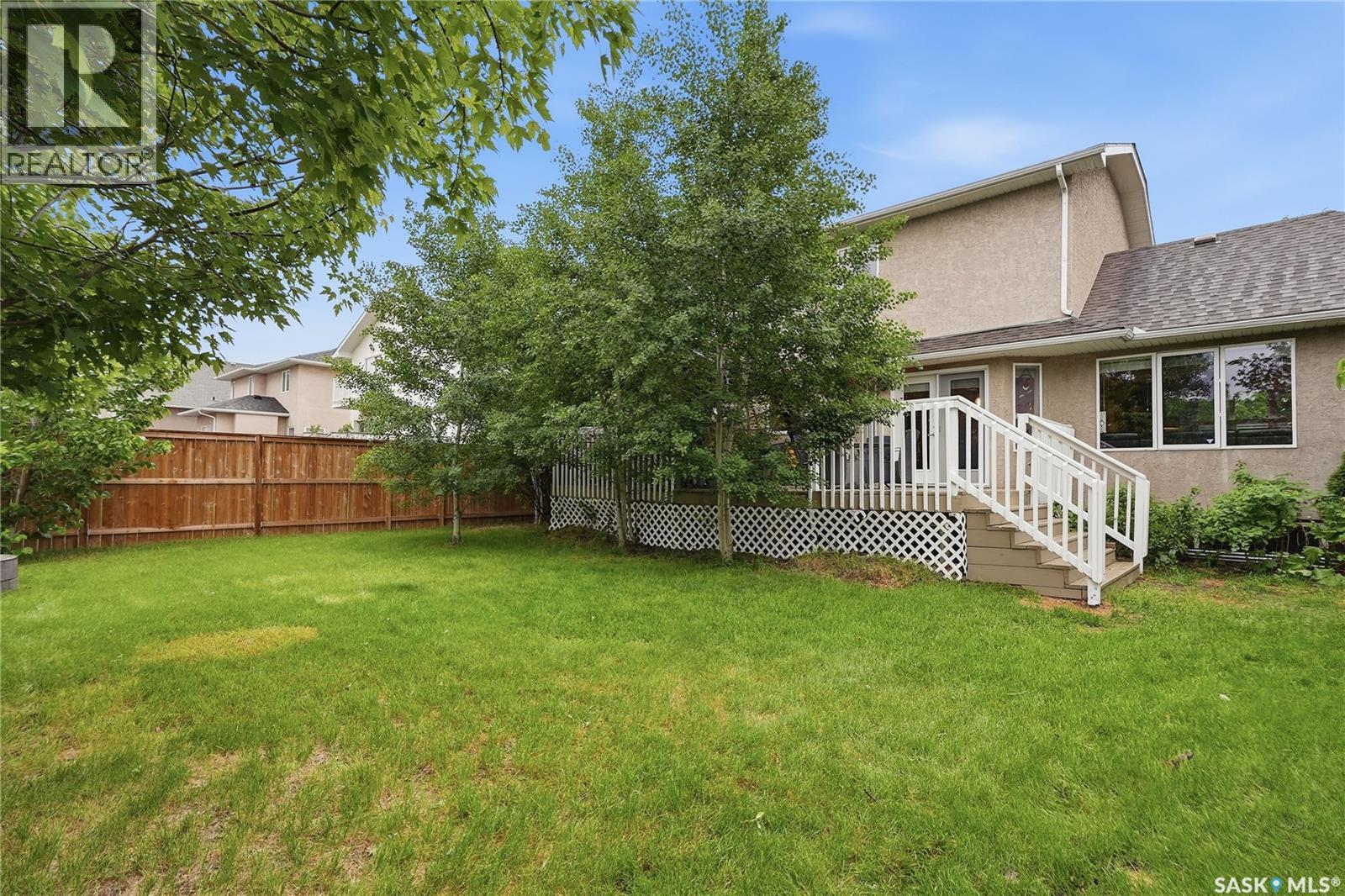 126 Beechmont CRESCENT — photo 46