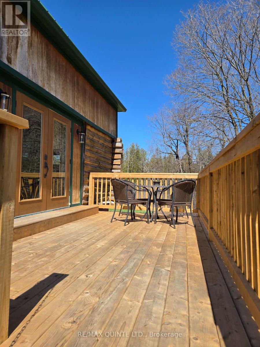 20 THOMPSON ROAD - 31