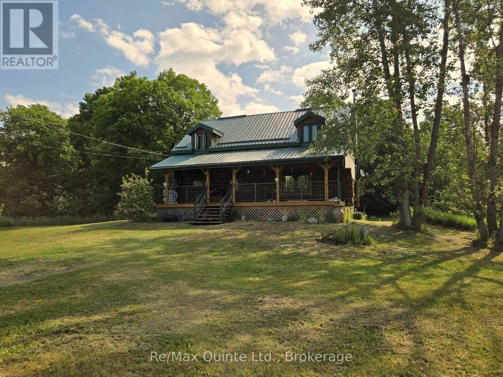 20 THOMPSON ROAD - 1