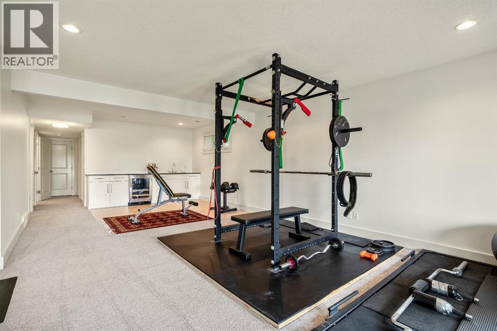 Lower-Level Wet Bar and Entertainment Area