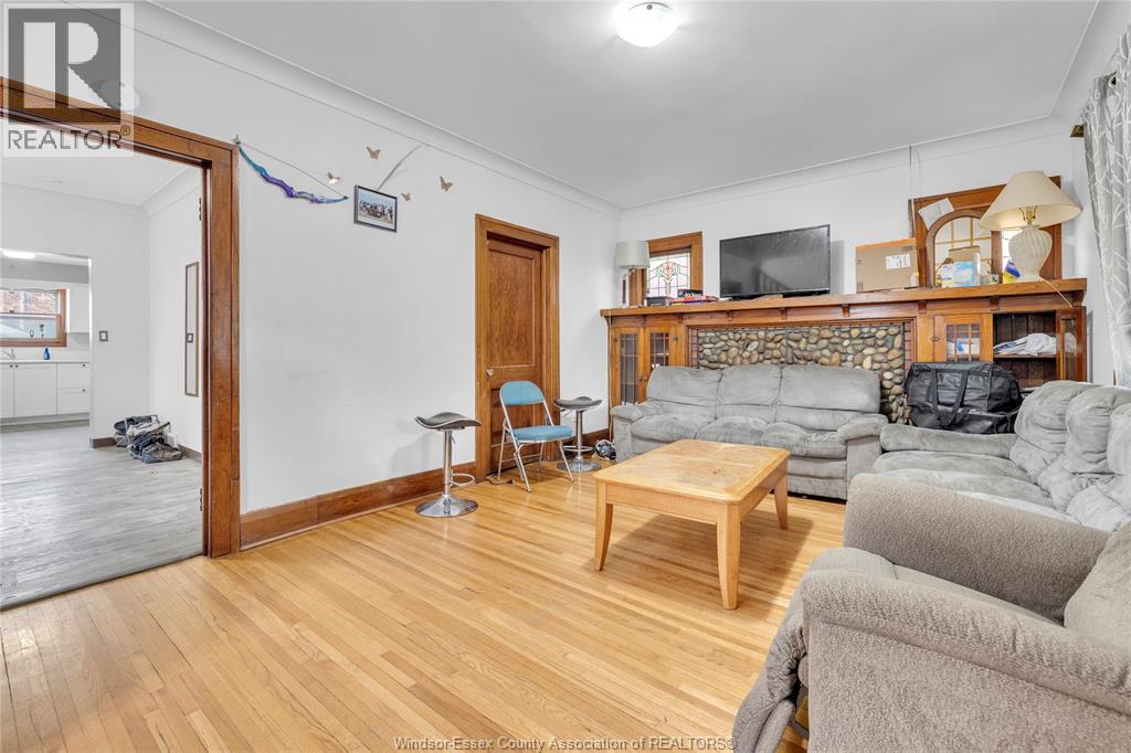 321 RANKIN AVENUE - 10