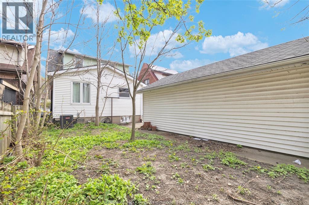 321 RANKIN AVENUE - 18