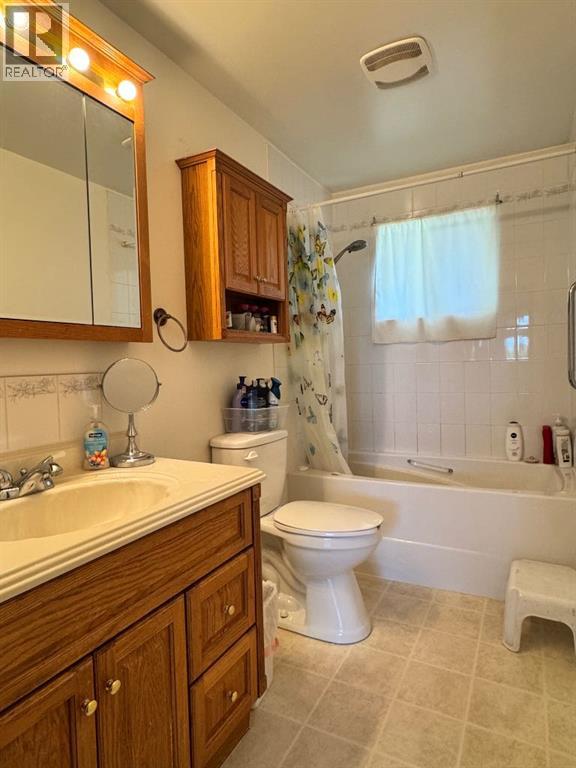 920 5 Avenue - 13
