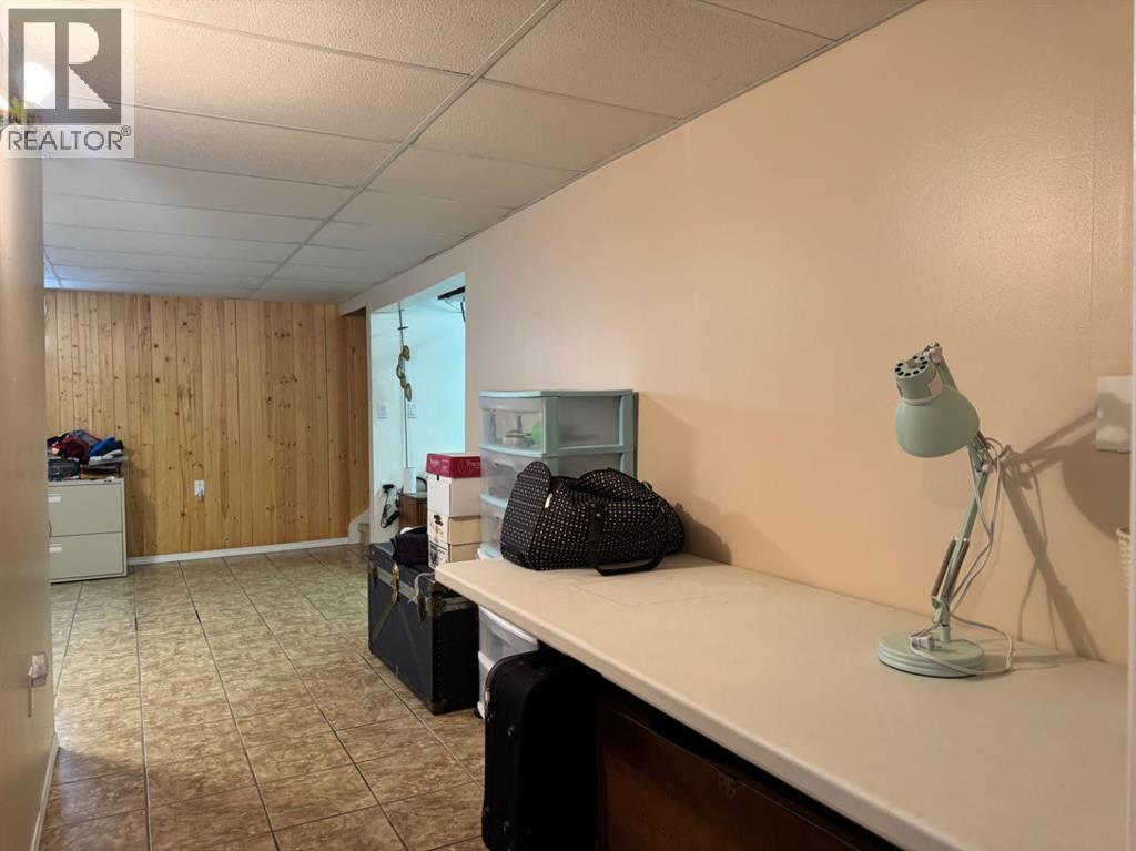 920 5 Avenue - 21