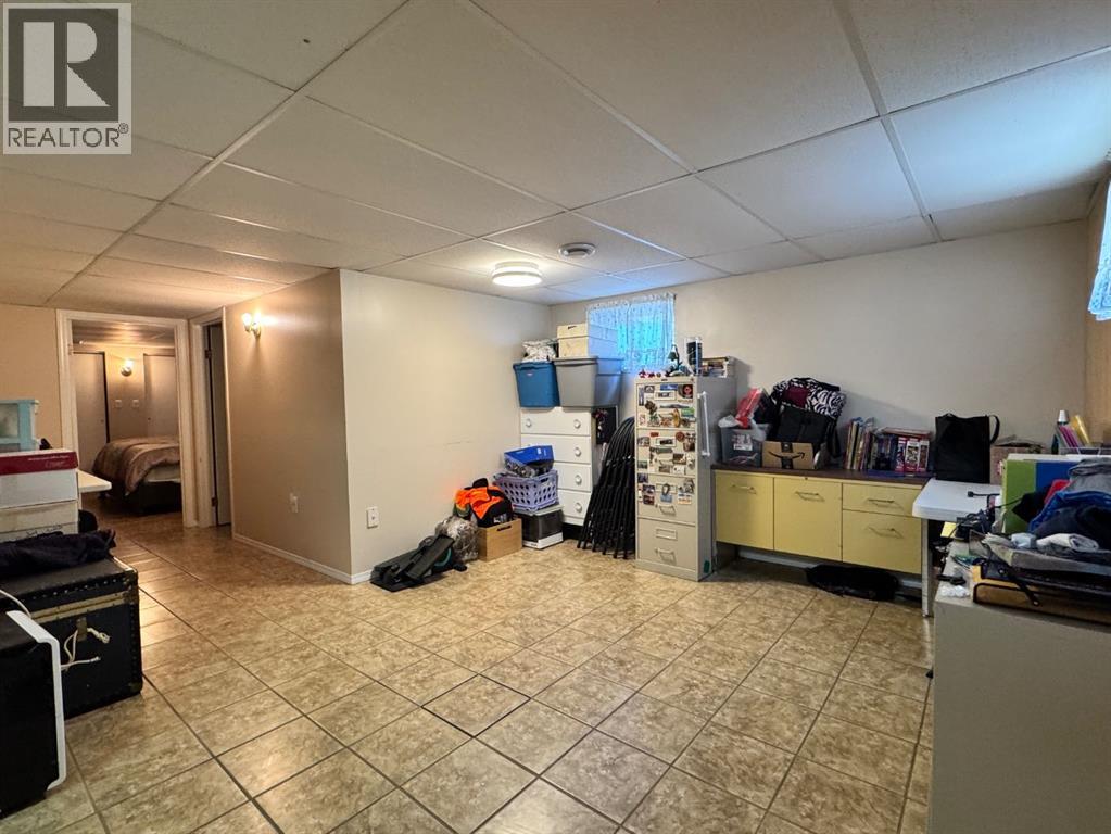 920 5 Avenue - 22