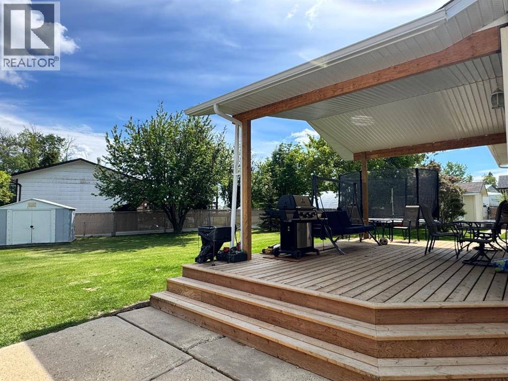 920 5 Avenue - 23