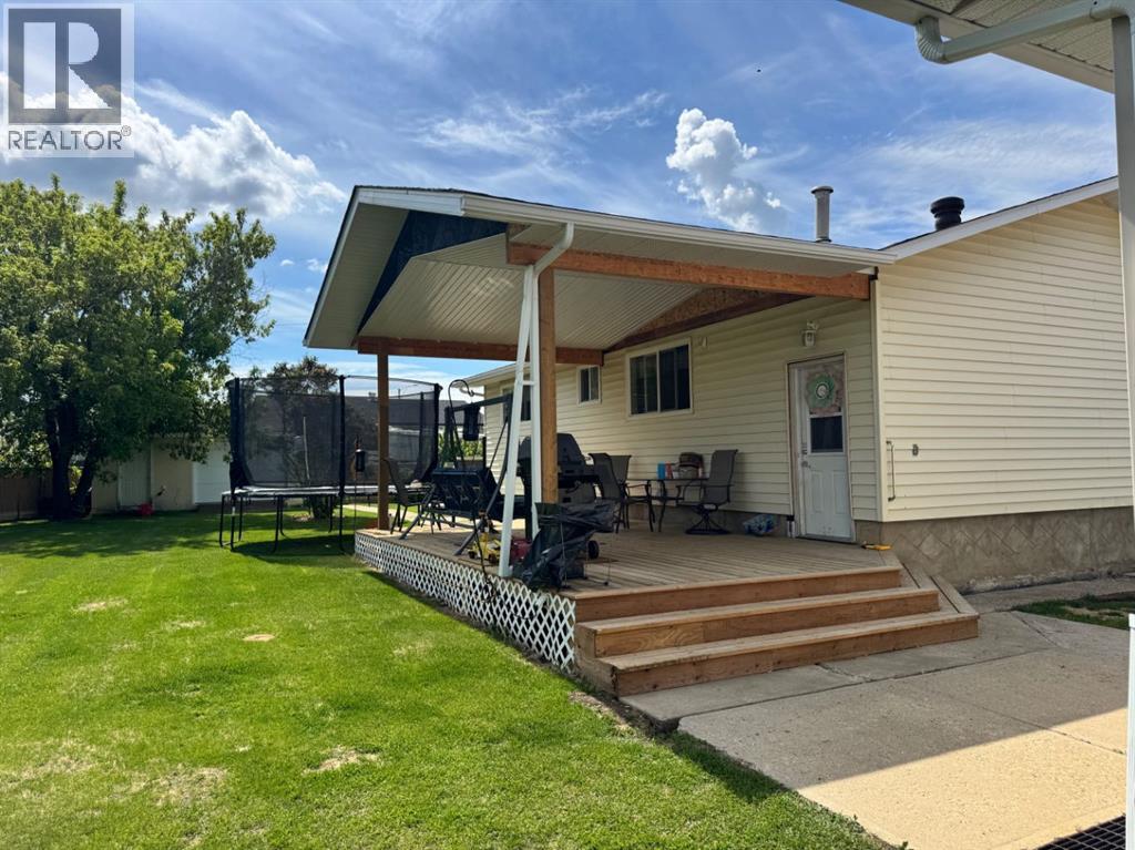 920 5 Avenue - 24
