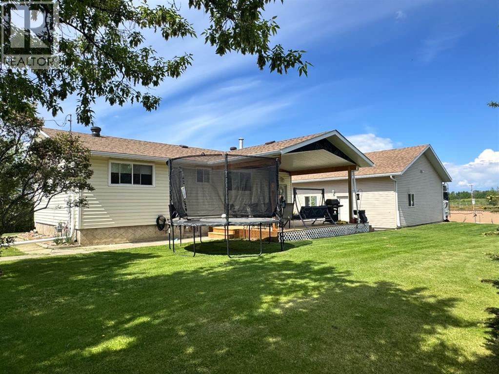 920 5 Avenue - 26