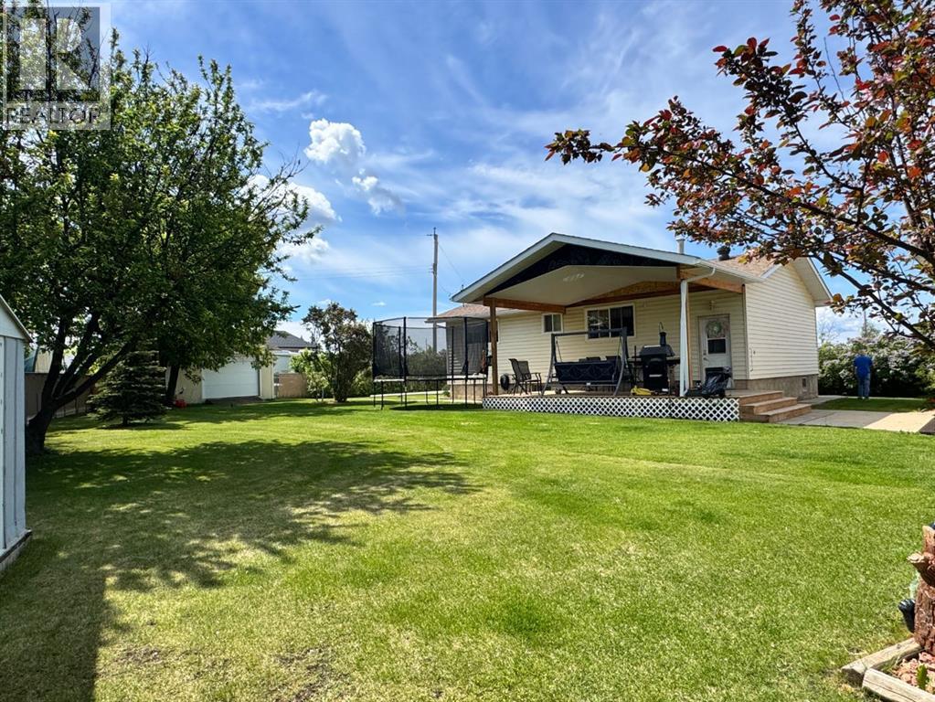 920 5 Avenue - 27