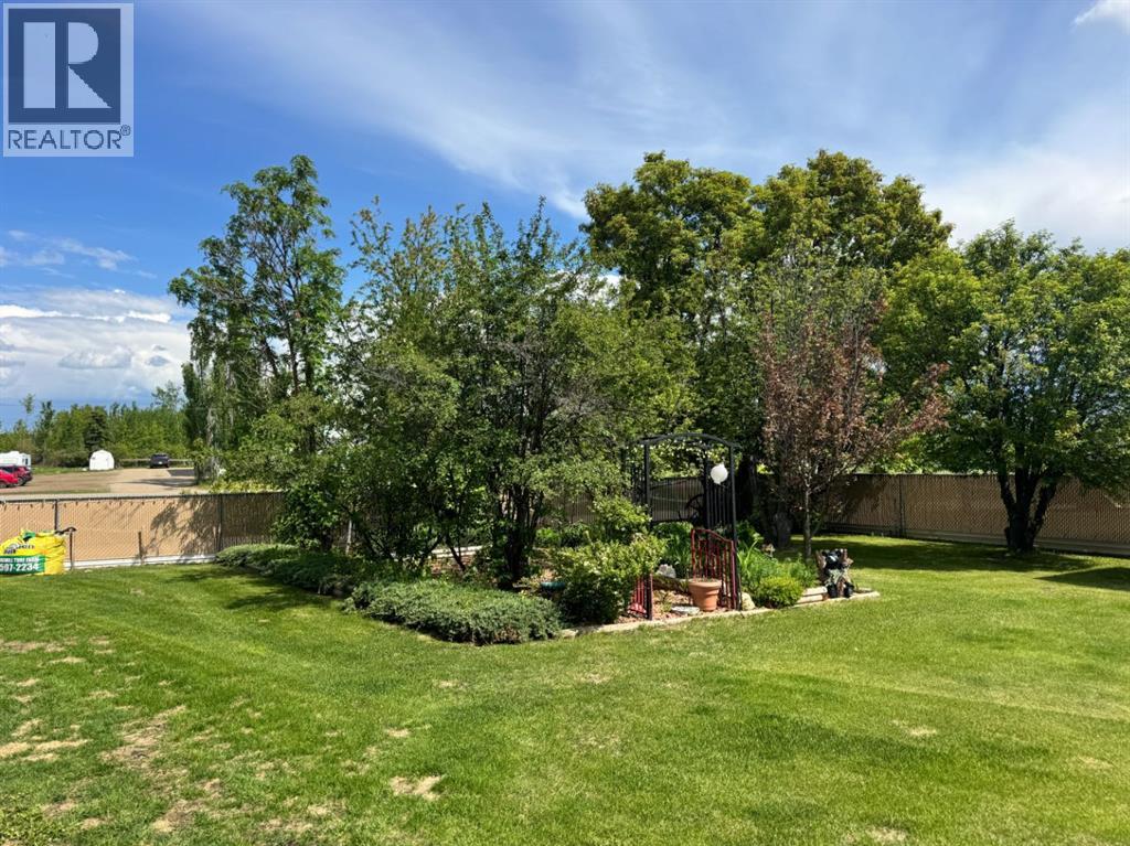 920 5 Avenue - 31