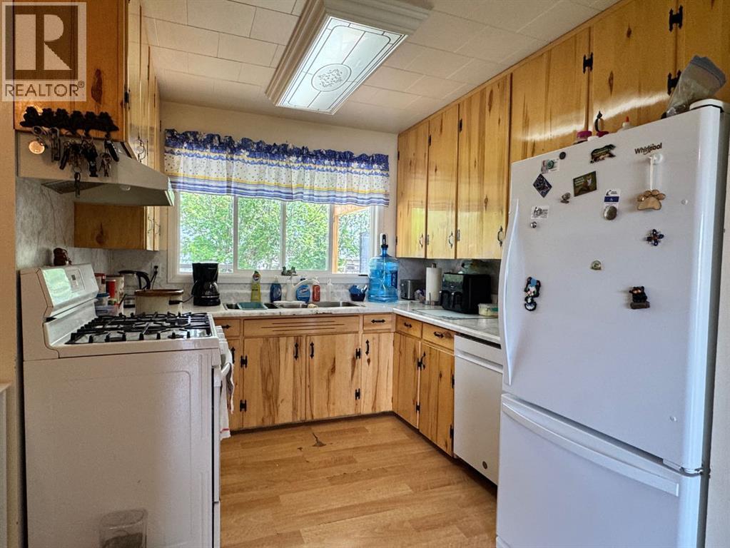 920 5 Avenue - 8
