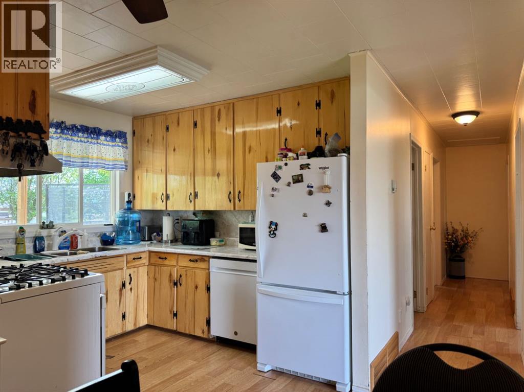 920 5 Avenue - 9