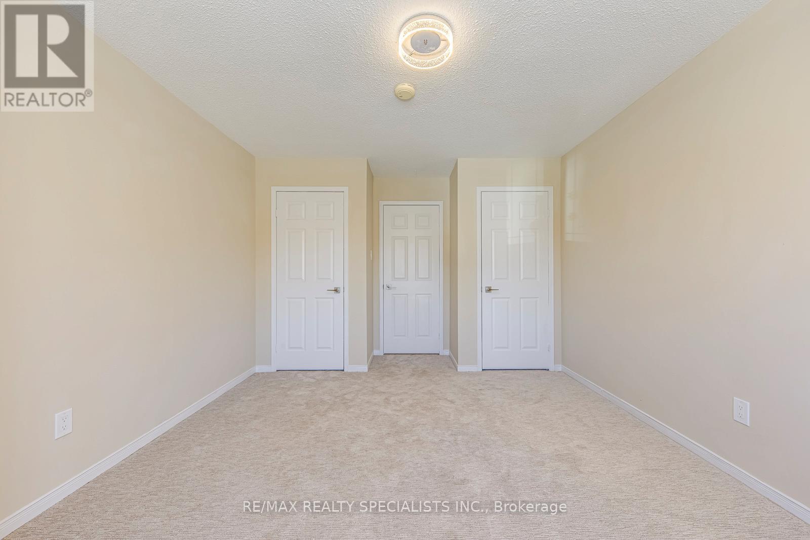 102 SUNFOREST DRIVE - 35