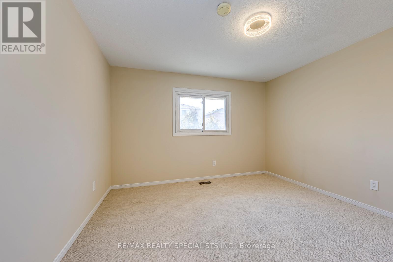 102 SUNFOREST DRIVE - 38