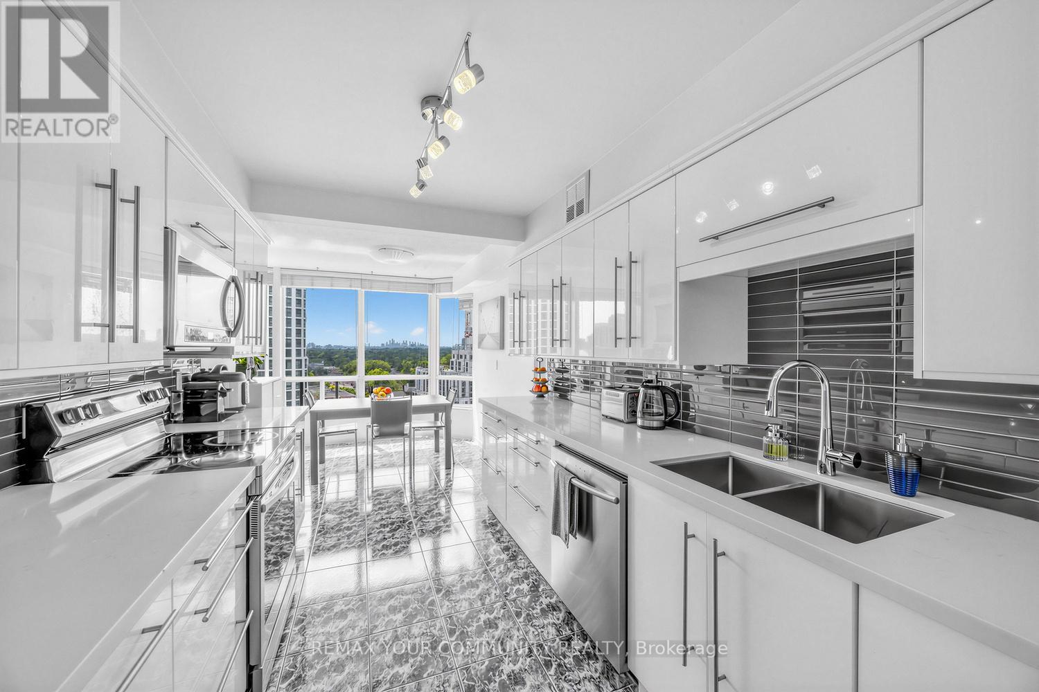 #1804 1300 ISLINGTON AVENUE - Image 10
