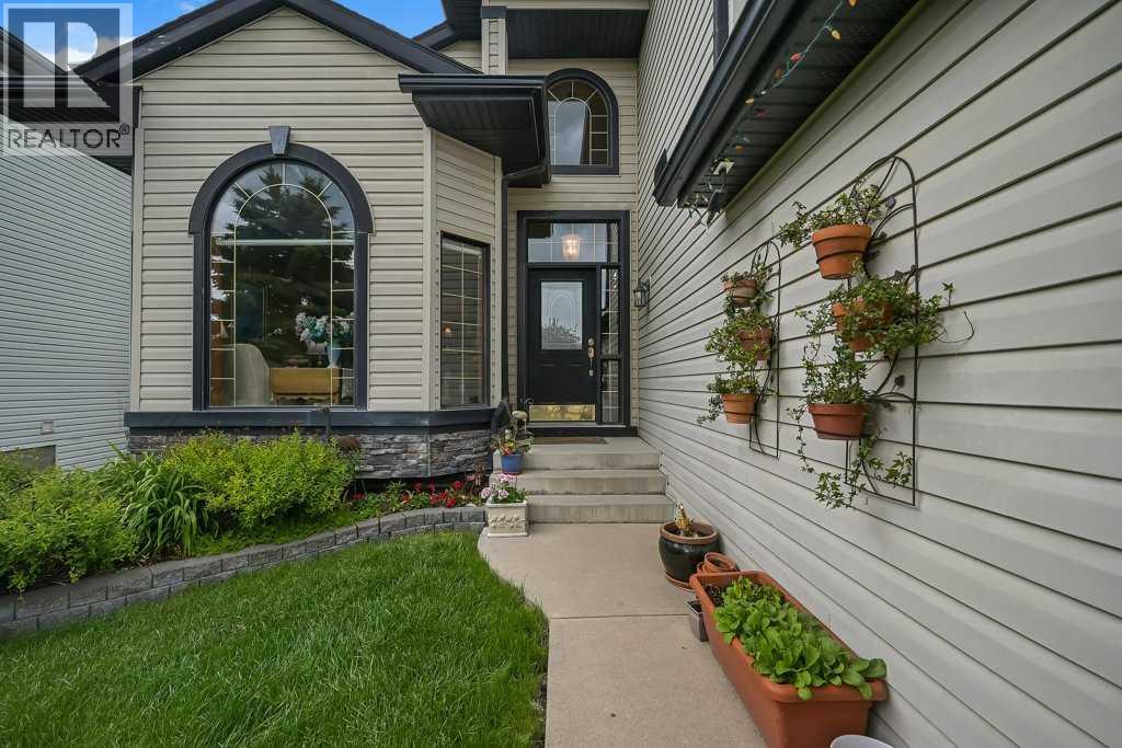 158 Valley Glen Heights NW - 2