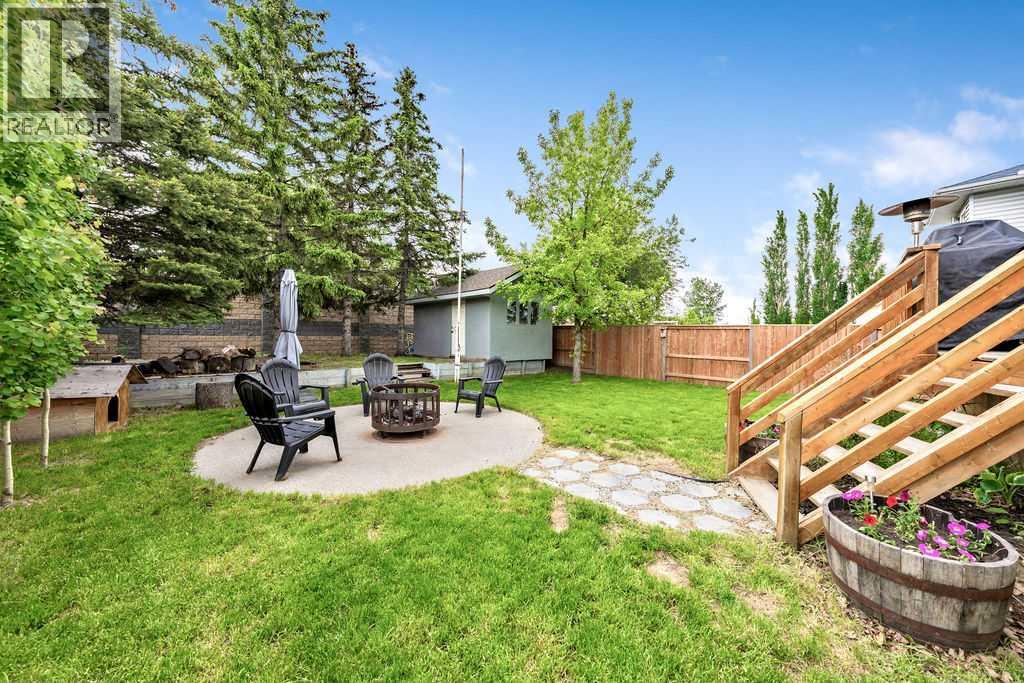92 Waterstone Crescent SE — photo 33