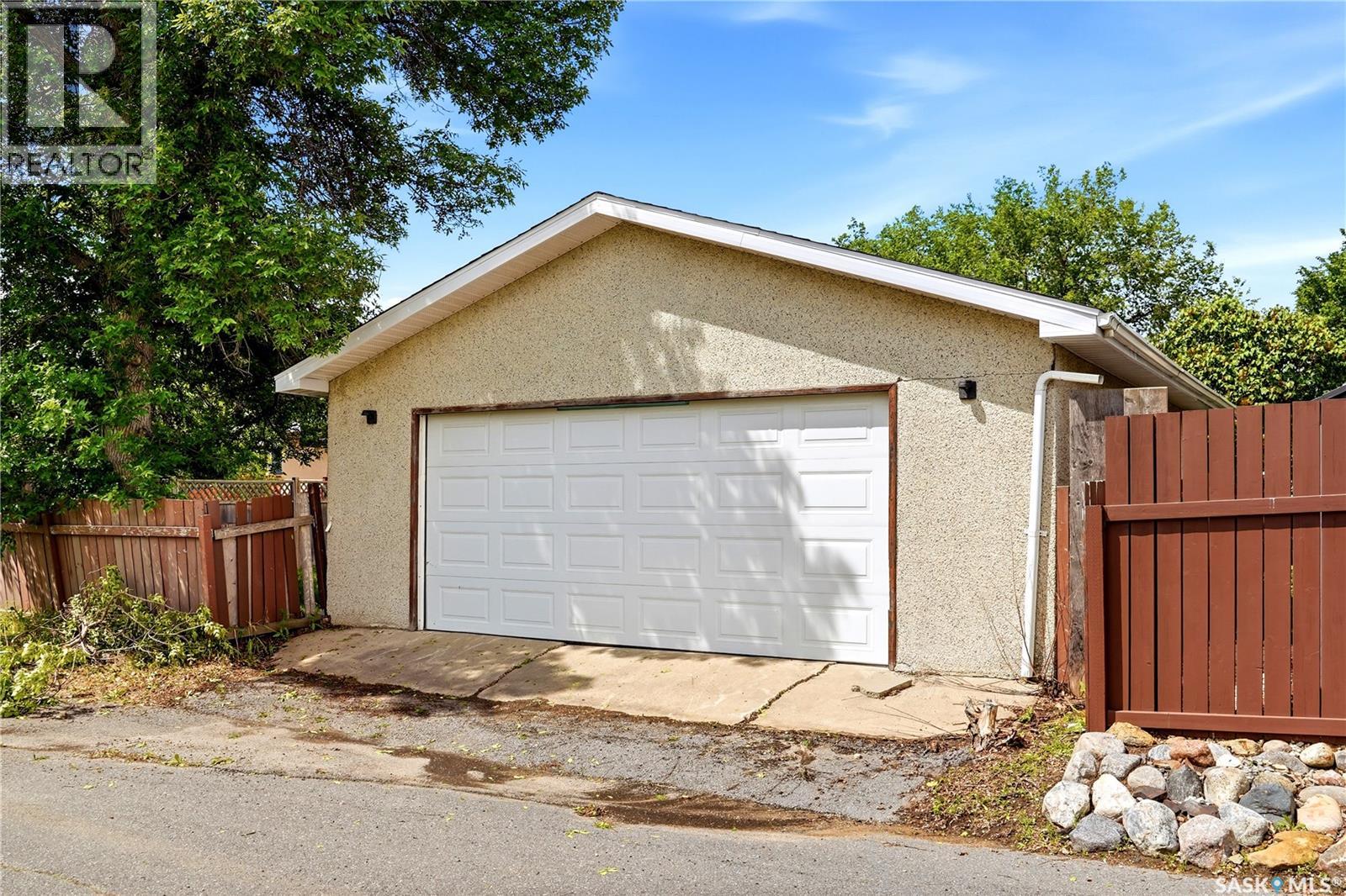 55 Kennedy CRESCENT — photo 32