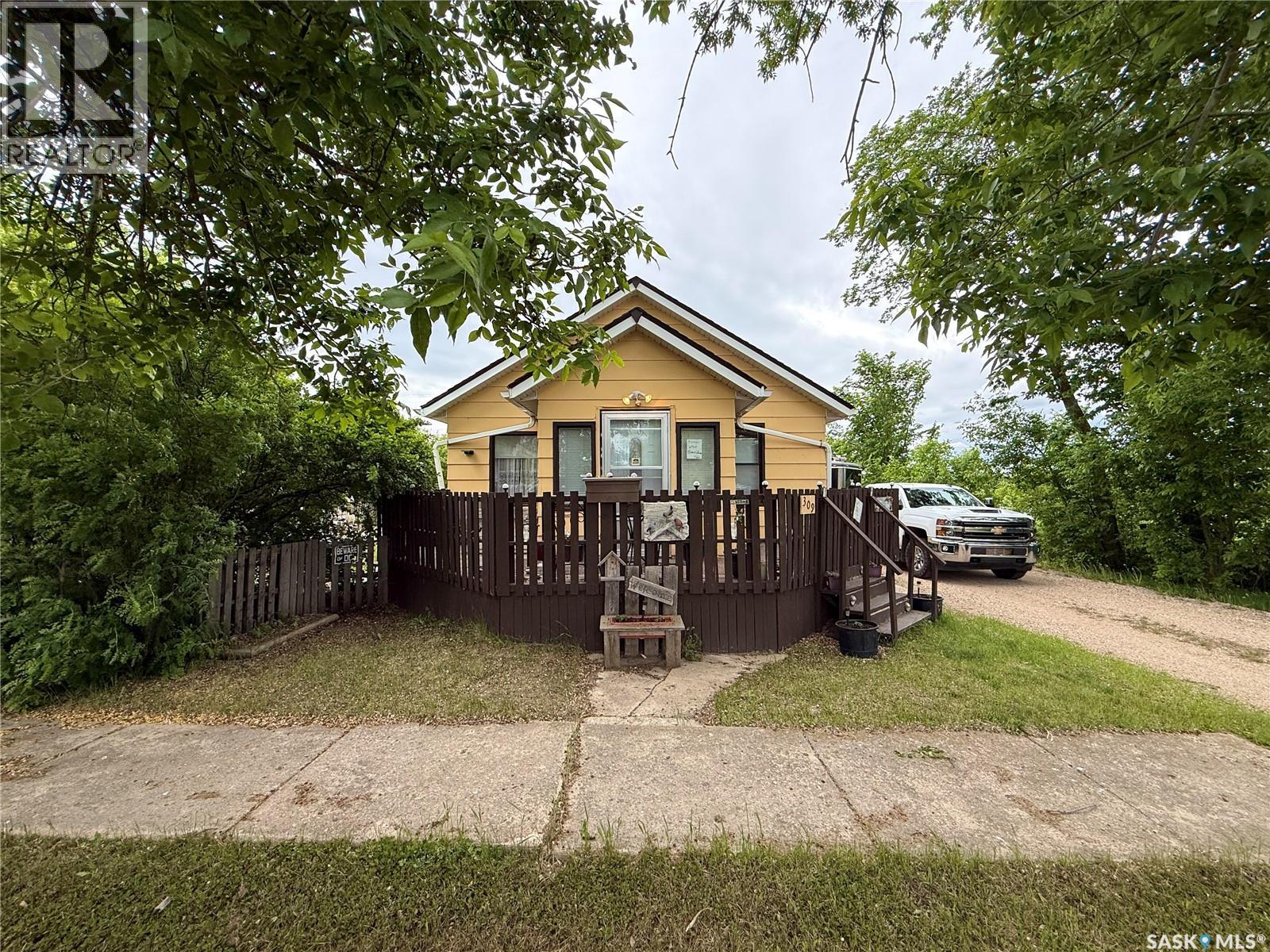 309 Main STREET - 1