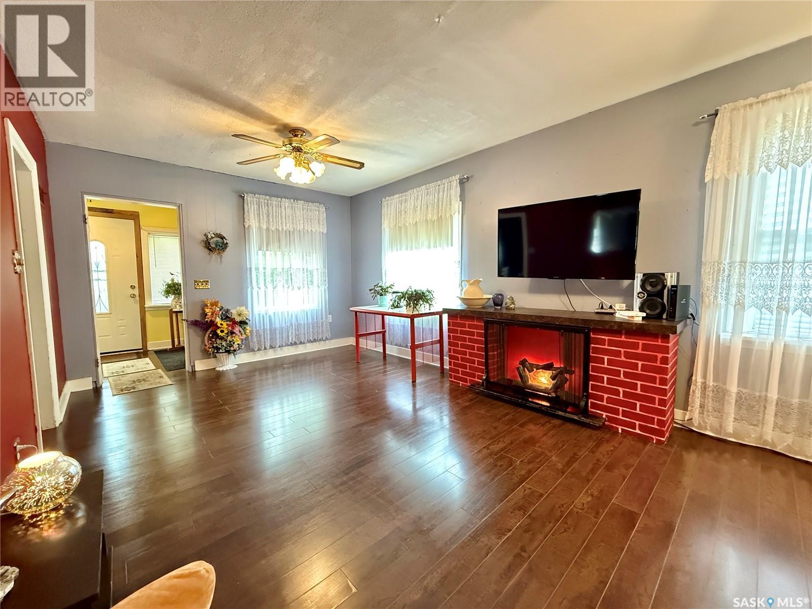 309 Main STREET - 4