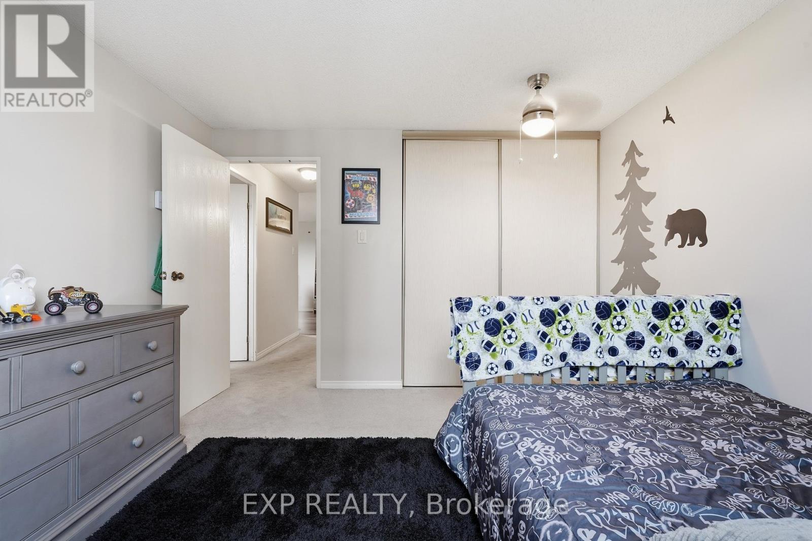 #1012 55 GREEN VALLEY DRIVE - 24