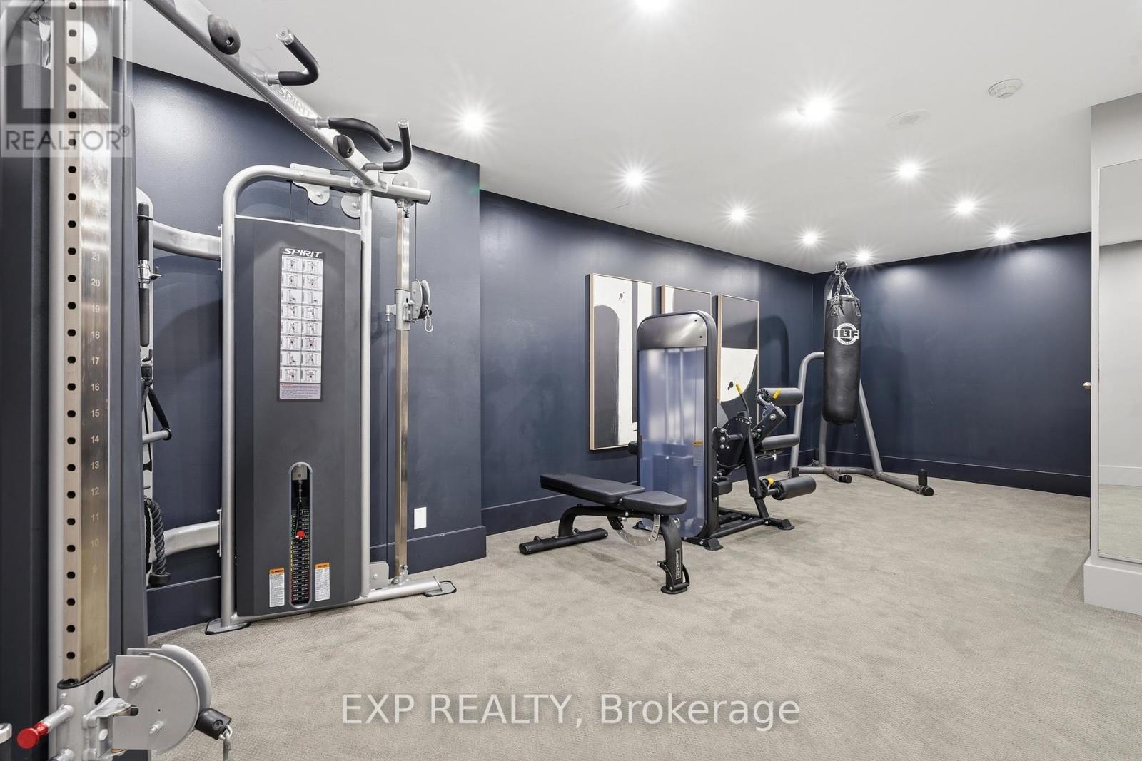 #1012 55 GREEN VALLEY DRIVE - 35