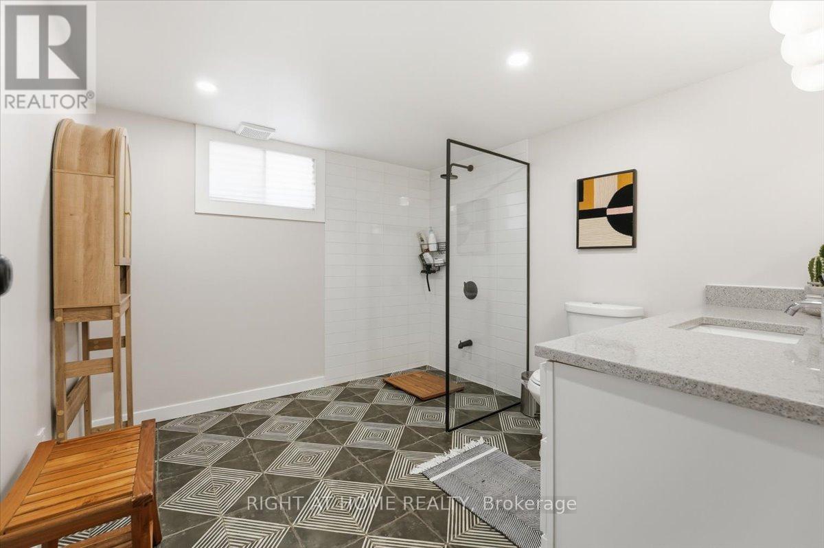 191 DALHOUSIE AVENUE - 32