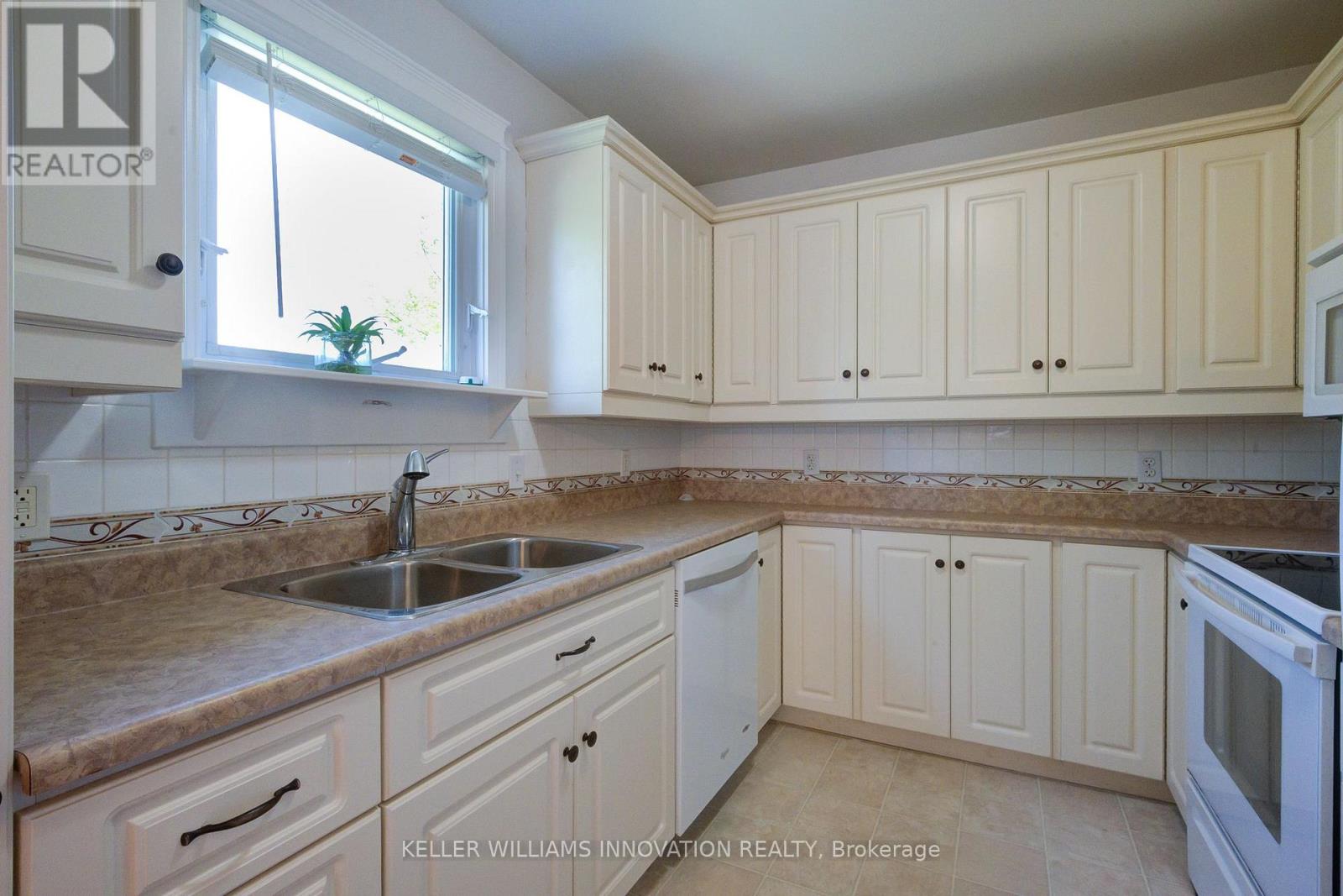 341 FRASER DRIVE - 7