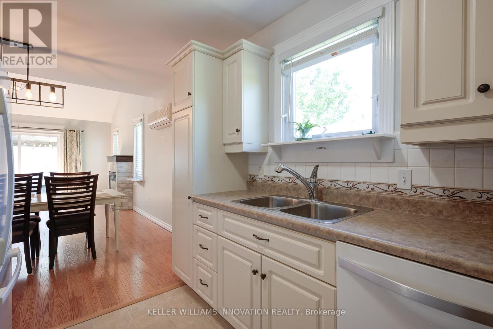 341 FRASER DRIVE - 8