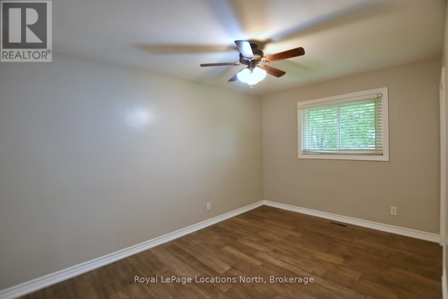 638 OAK STREET - 24