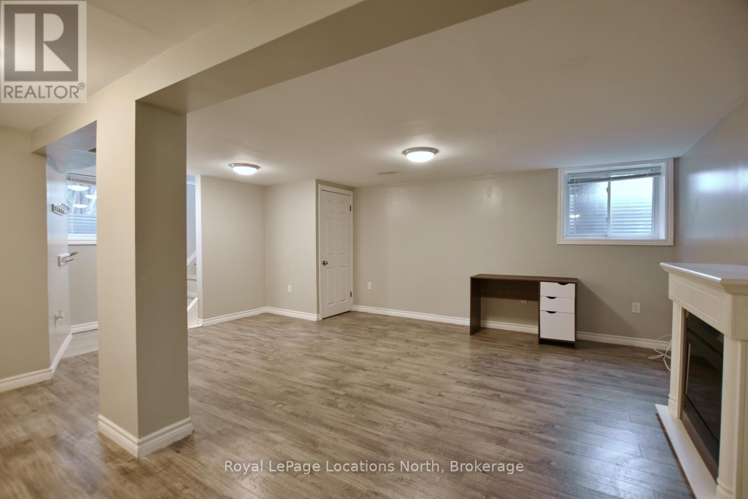 638 OAK STREET - 38