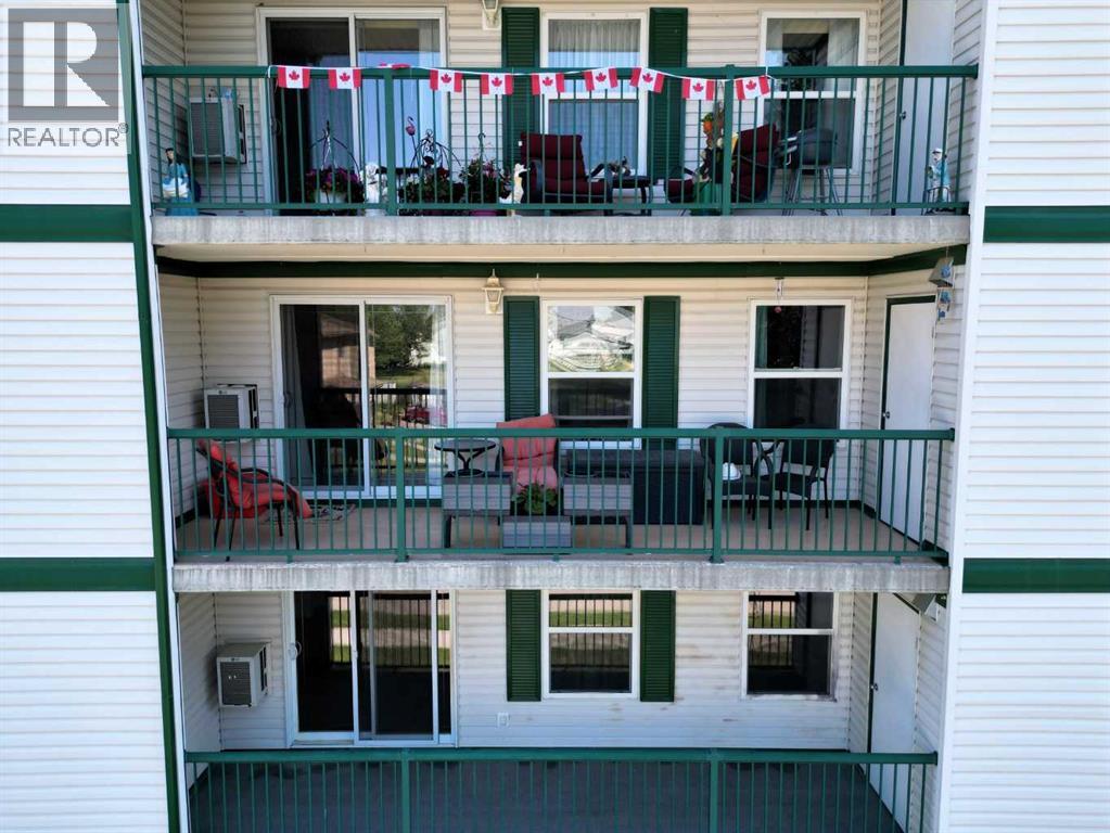 #302 777 48 Street - 2
