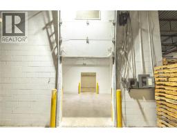 8323 Dover Center Line, Chatham Kent, ON N0P1L0 Photo 12